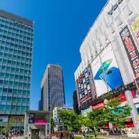 神田の隣はアキバです!歩いても15分ほど!