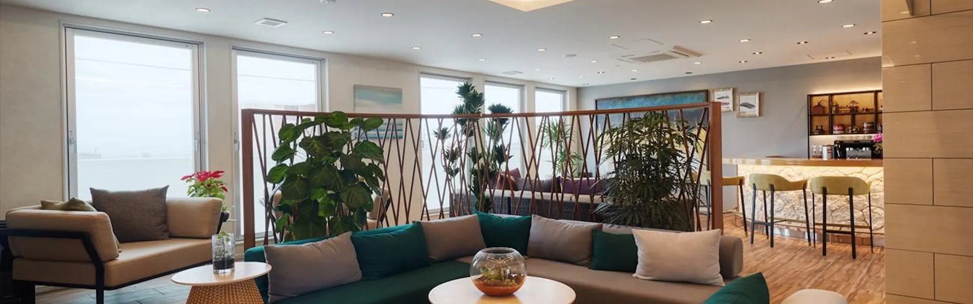 THE GRAND HOTEL GINOWAN オーシャン&シティビューのプレミアム3スターホテル