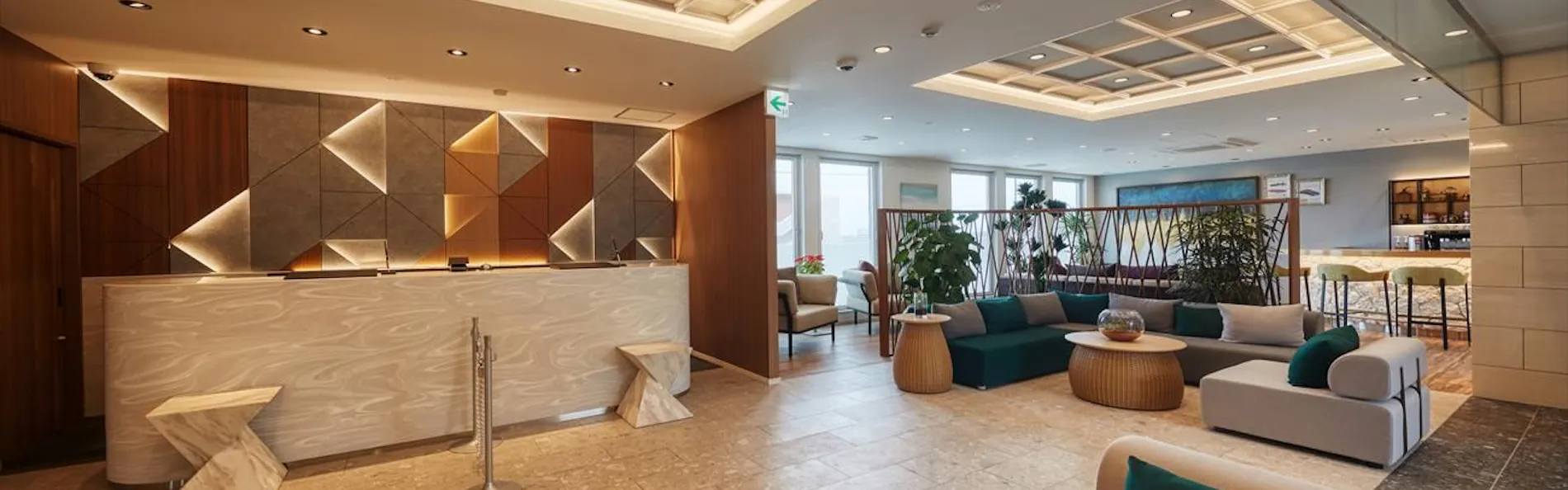 THE GRAND HOTEL GINOWAN オーシャン&シティビューのプレミアム3スターホテル