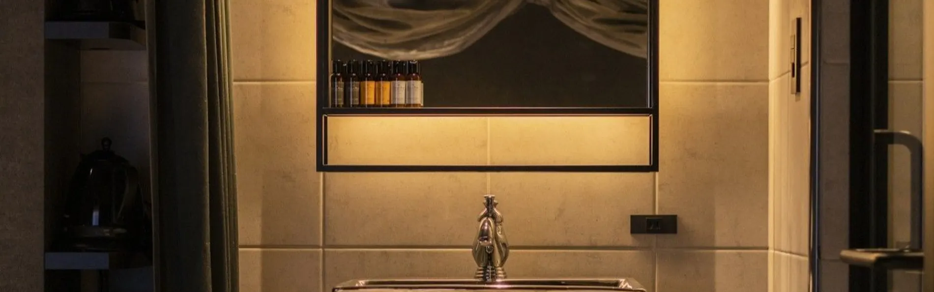 moire HOTEL YOSHIWARA
