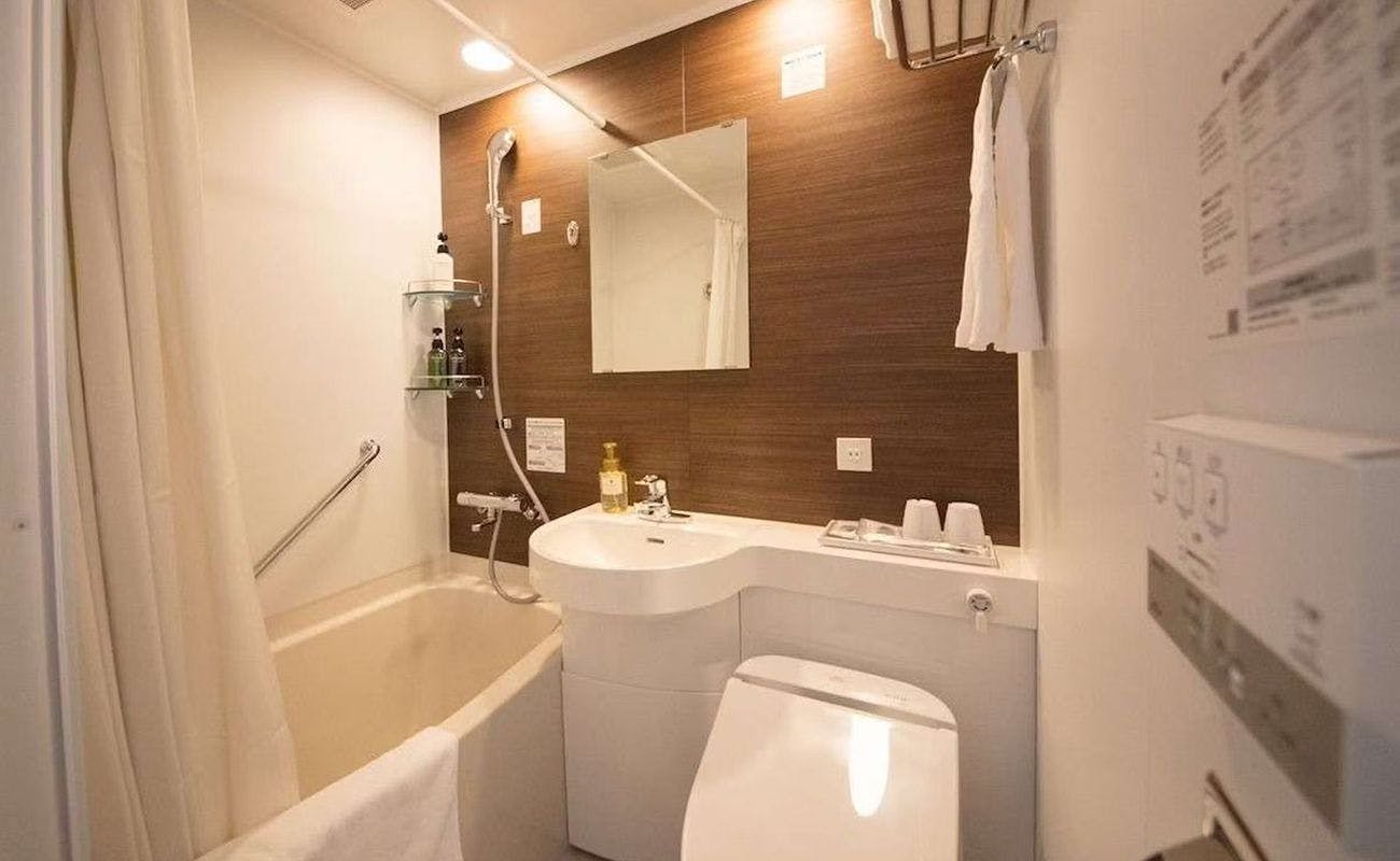 【ห้องพัก ห้องน้ำและห้องสุขา】อ่างอาบน้ำกว้างขวาง