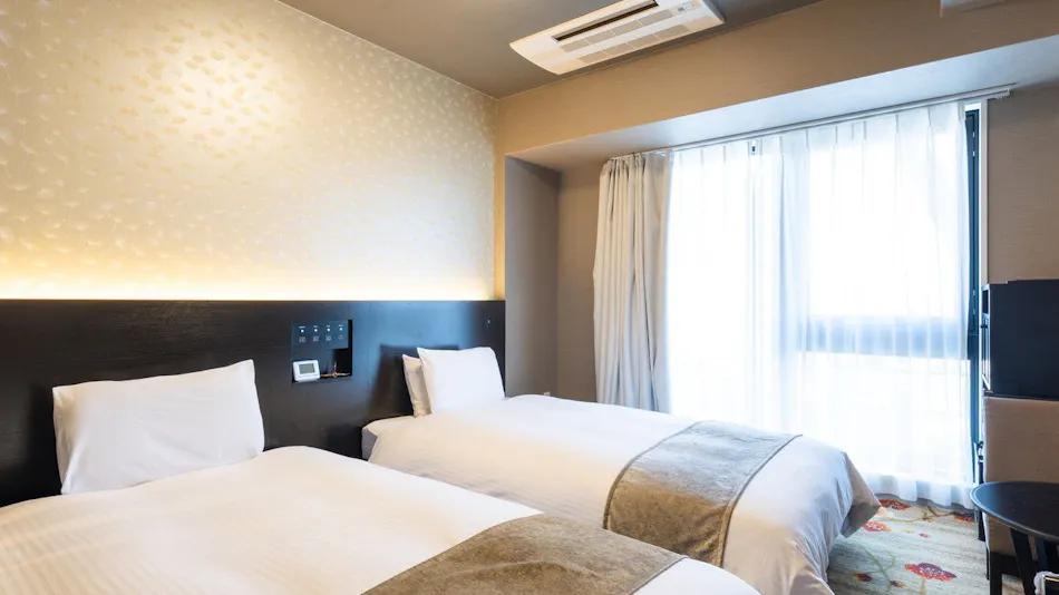 APA Hotel <Shin-Osaka-Ekimae Tower>