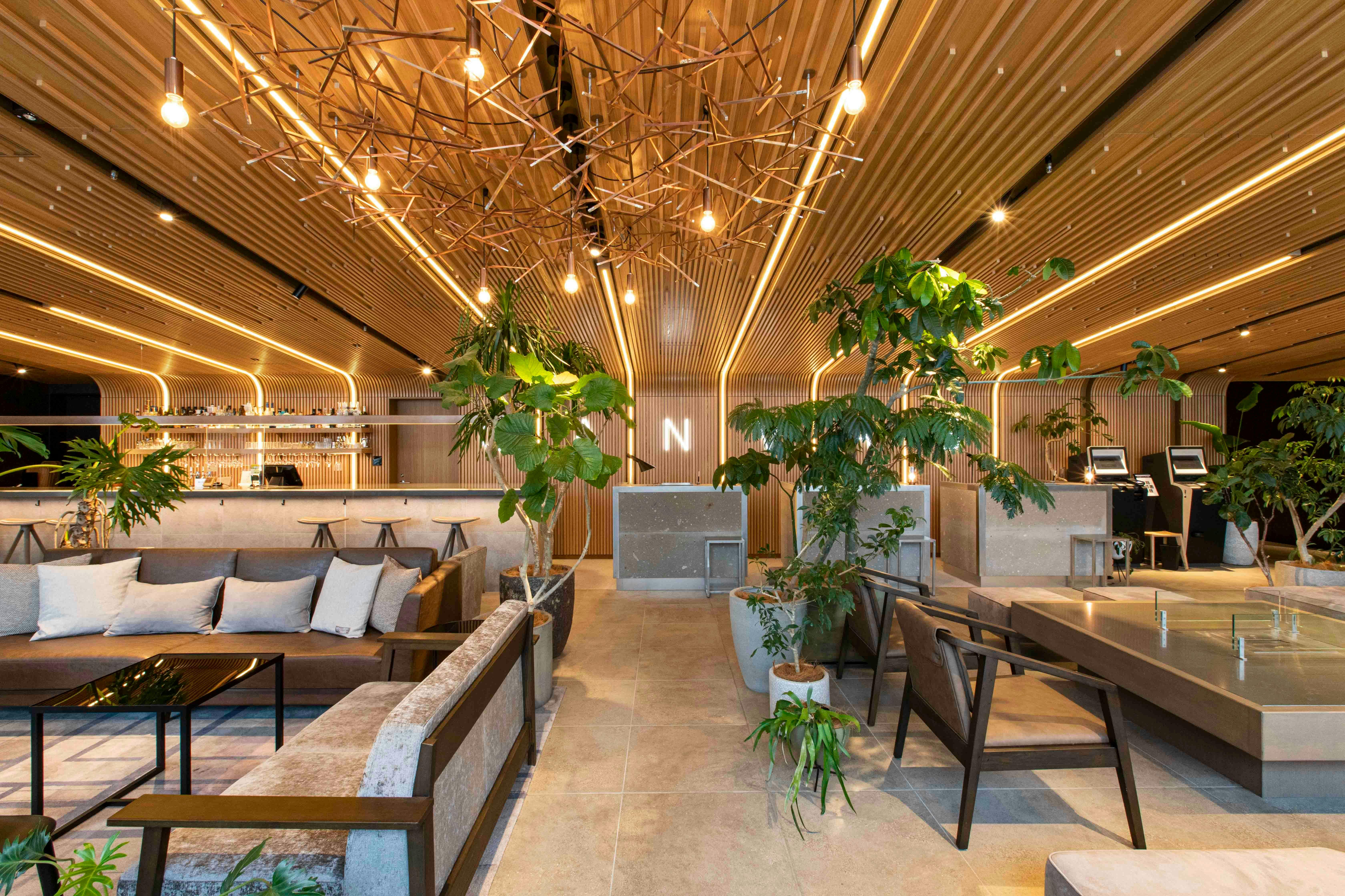 CANVAS LOUNGE 「KOKAGE」