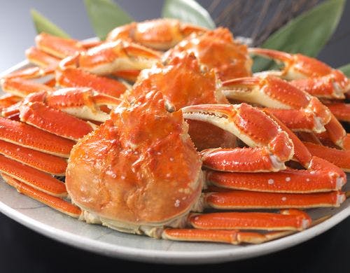 冬の味覚の王道ズワイガニを丸ごと味わえる