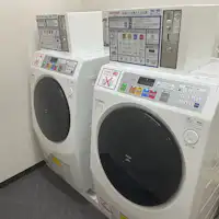 Dobi layan diri (berbayar)