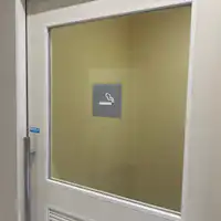 喫煙室