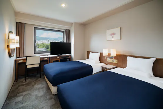 標準雙床房園景