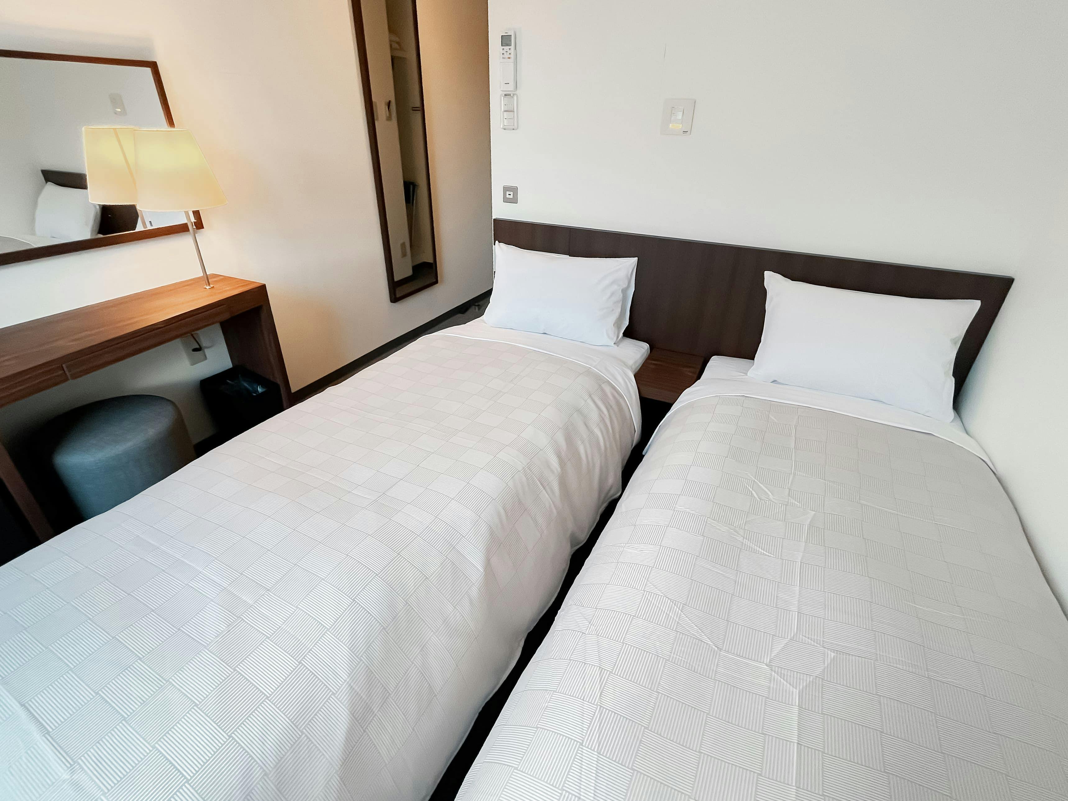 エコノミーツイン