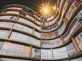 クインテッサホテル小倉 Comic&Books