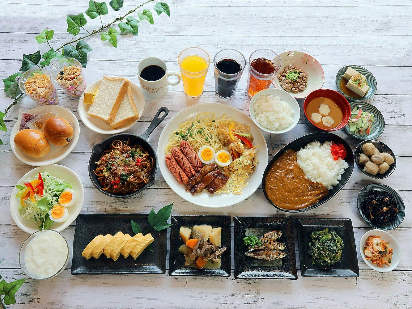 Sarapan (bufet gaya Jepun dan Barat 6:30～9:30)