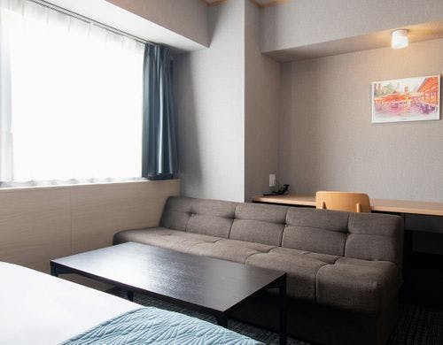 デラックス｜ベッド3台