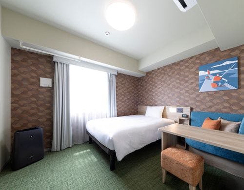 ユニバーサルダブル