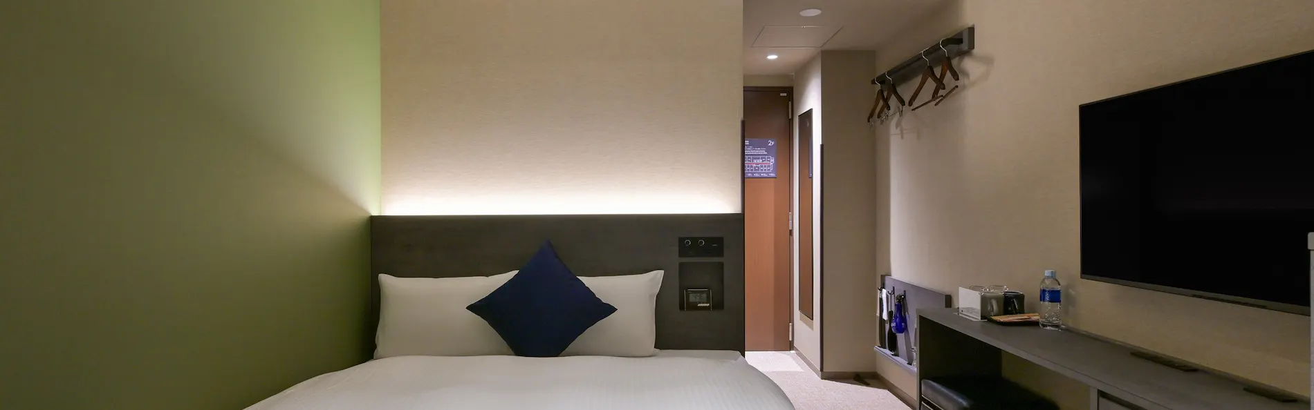 HOTEL R9 Premium 市川駅前