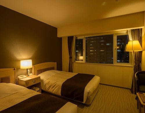 【ツインルーム：20平米】