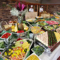 ◆บุฟเฟ่ต์อาหารค่ำ (ภาพ)