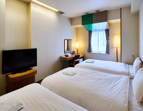 ベッドが3台入ったお部屋です。