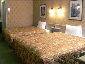 ファミリーロッジ旅籠屋・韮崎店