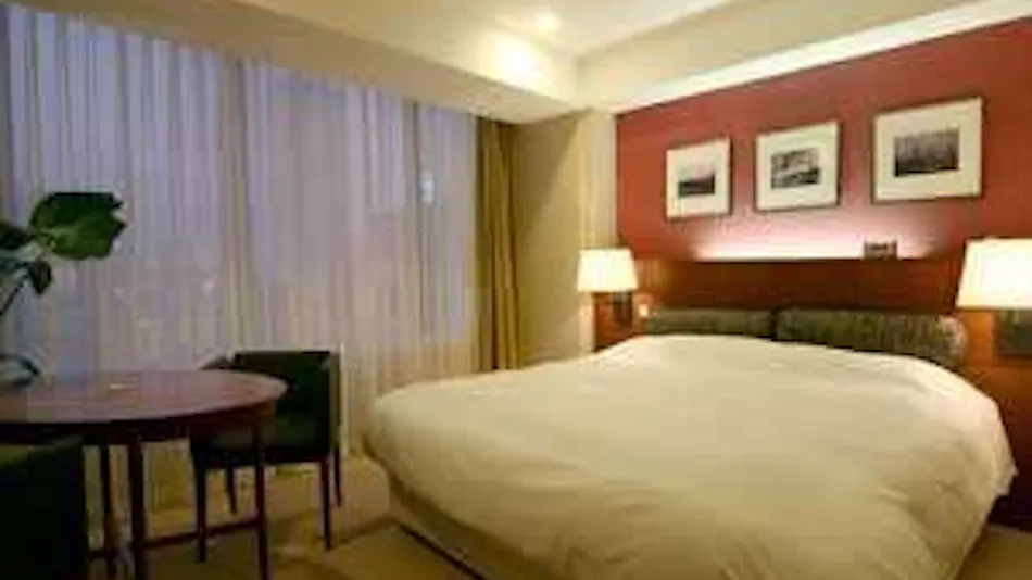 Breezbay Hotel Resort & Spa