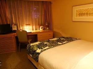 Lebar tempat tidur 160 cm