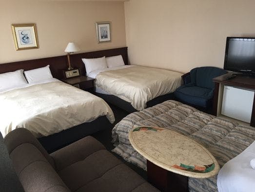 Creston Hotel