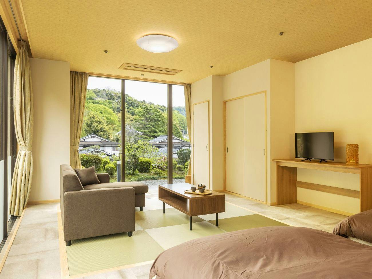 Ooedo Onsen Monogatari Premium Saiki Bekkan