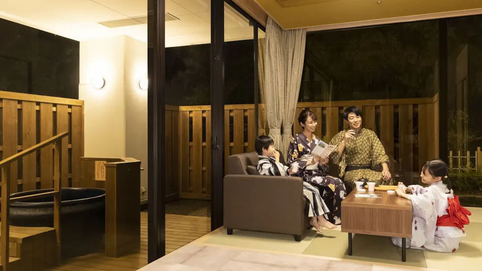 Ooedo Onsen Monogatari Premium Saiki Bekkan