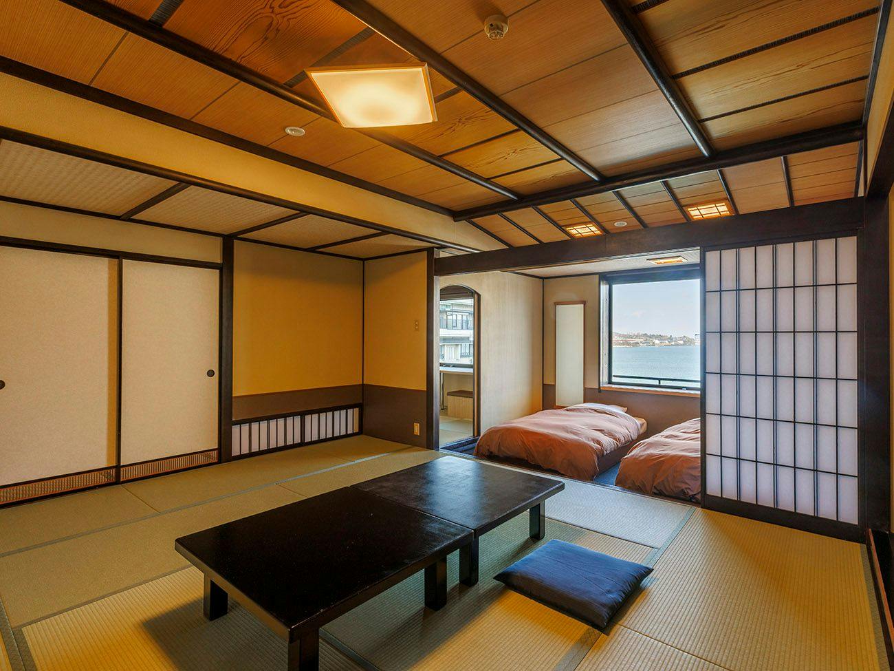 Ooedo Onsen Monogatari Premium Kaga Maruya