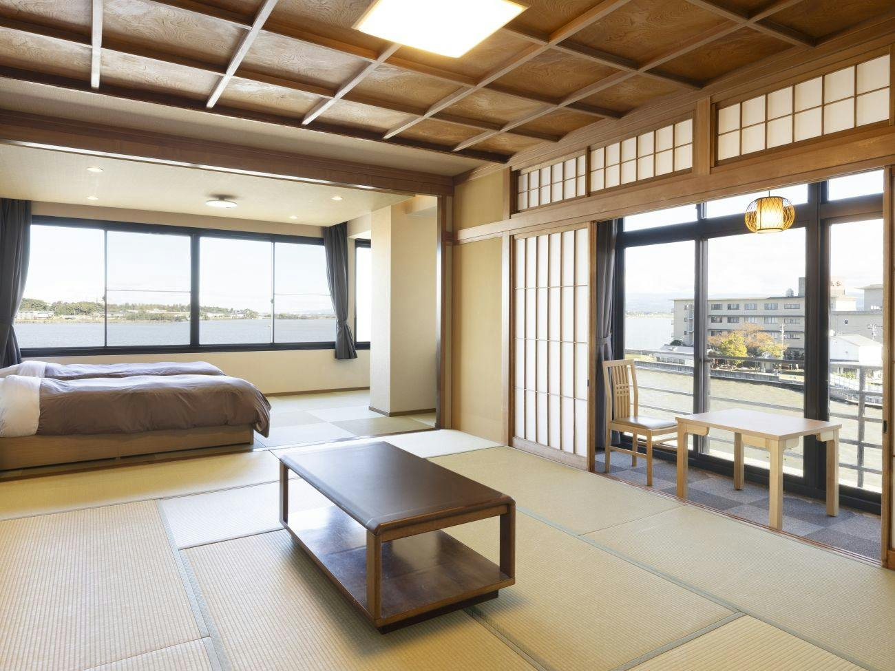 Ooedo Onsen Monogatari Premium Kaga Maruya