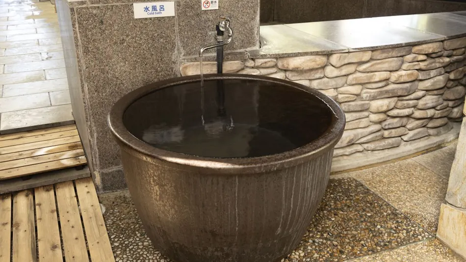 Ooedo Onsen Monogatari Premium Kaga Maruya