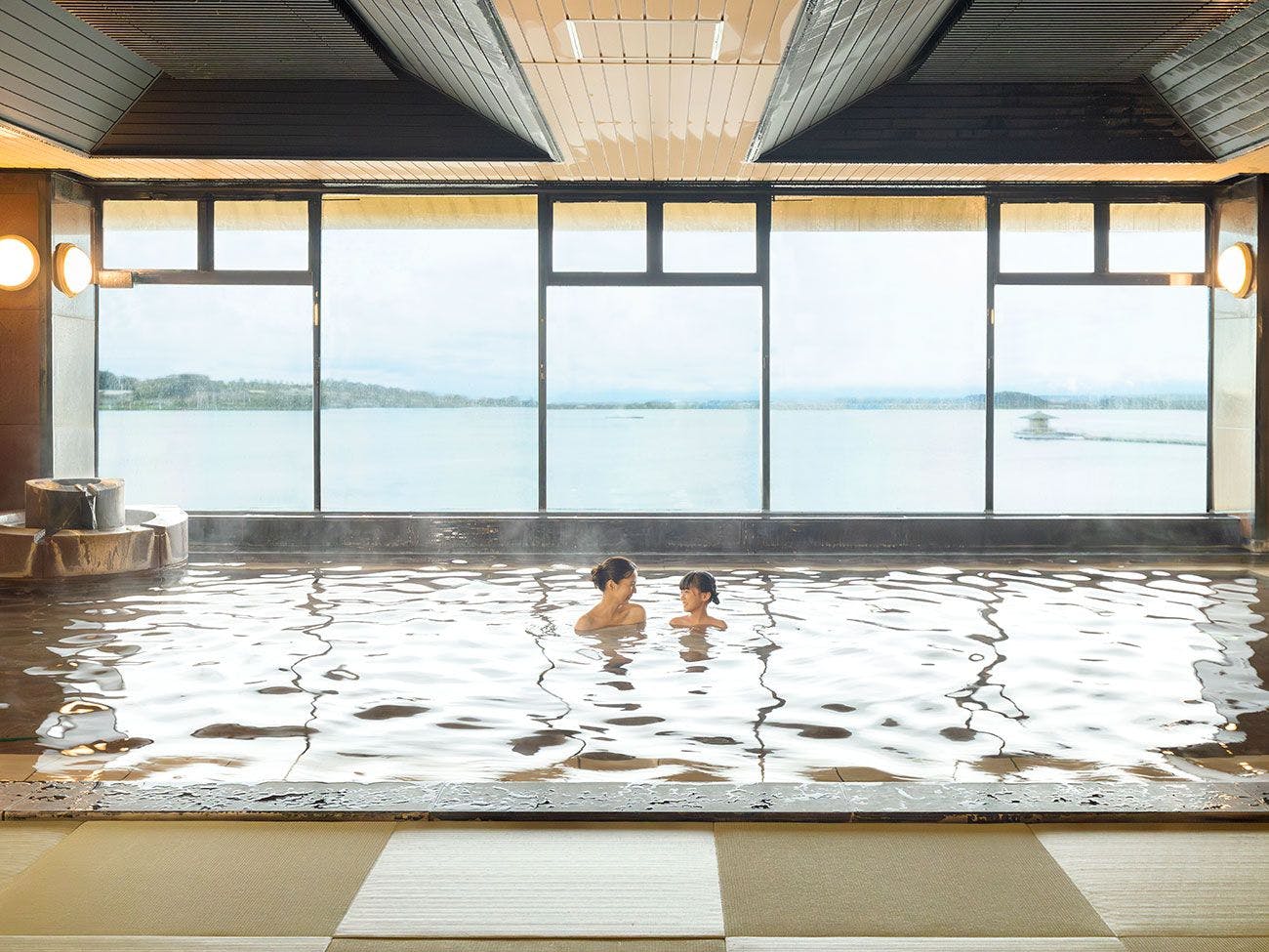 Ooedo Onsen Monogatari Premium Kaga Maruya