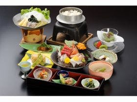 ホテル鞠水亭（きくすいてい）