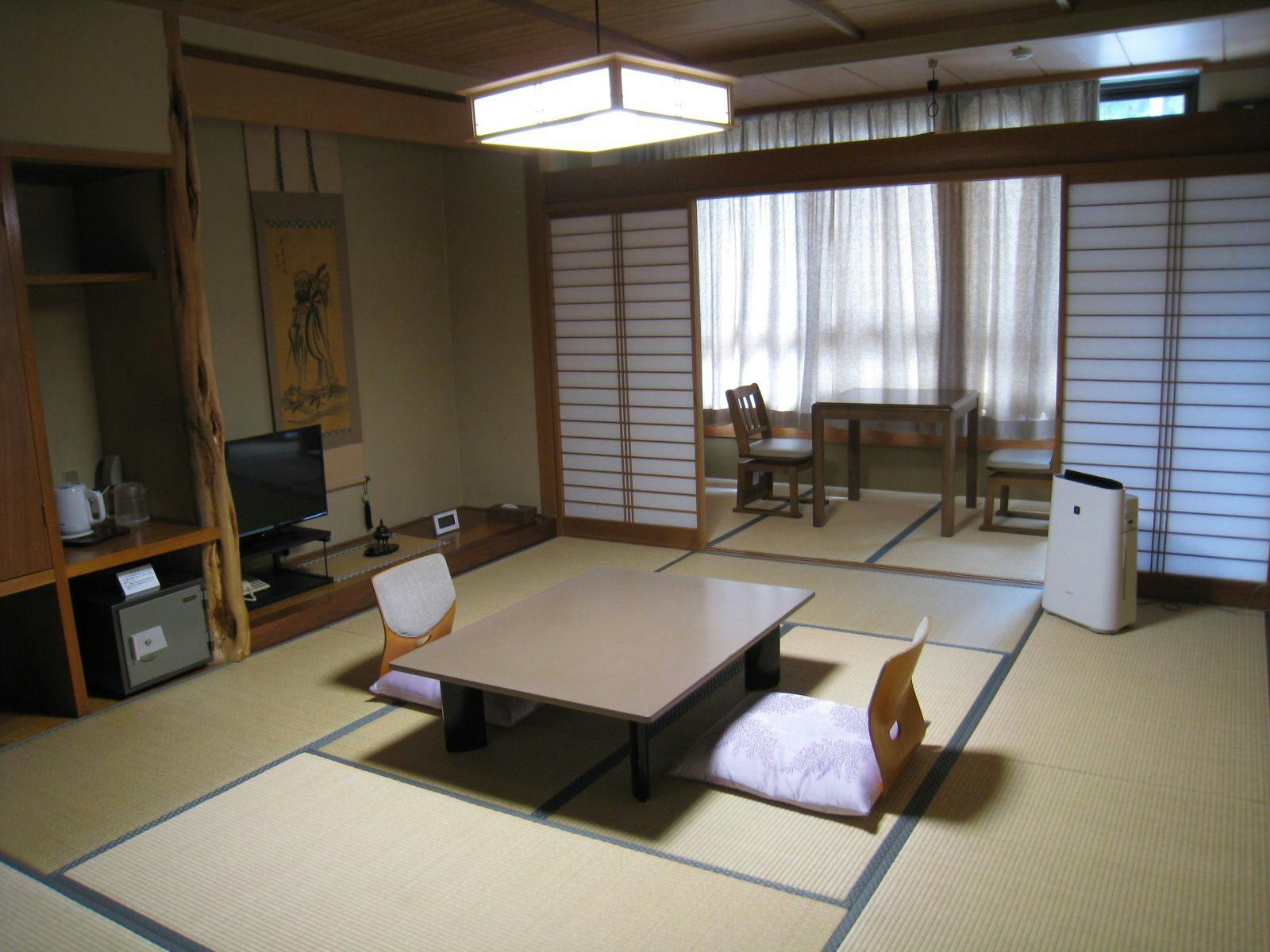 Japanese-style room at Hinoki-kan