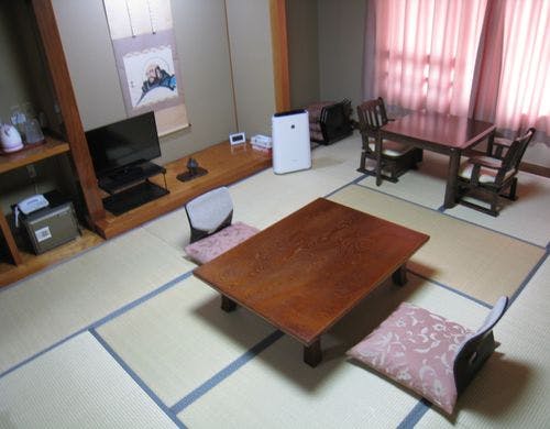 本館　10畳　和室
