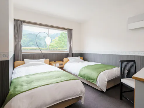 ห้องเตียงคู่ฝั่งภูเขา