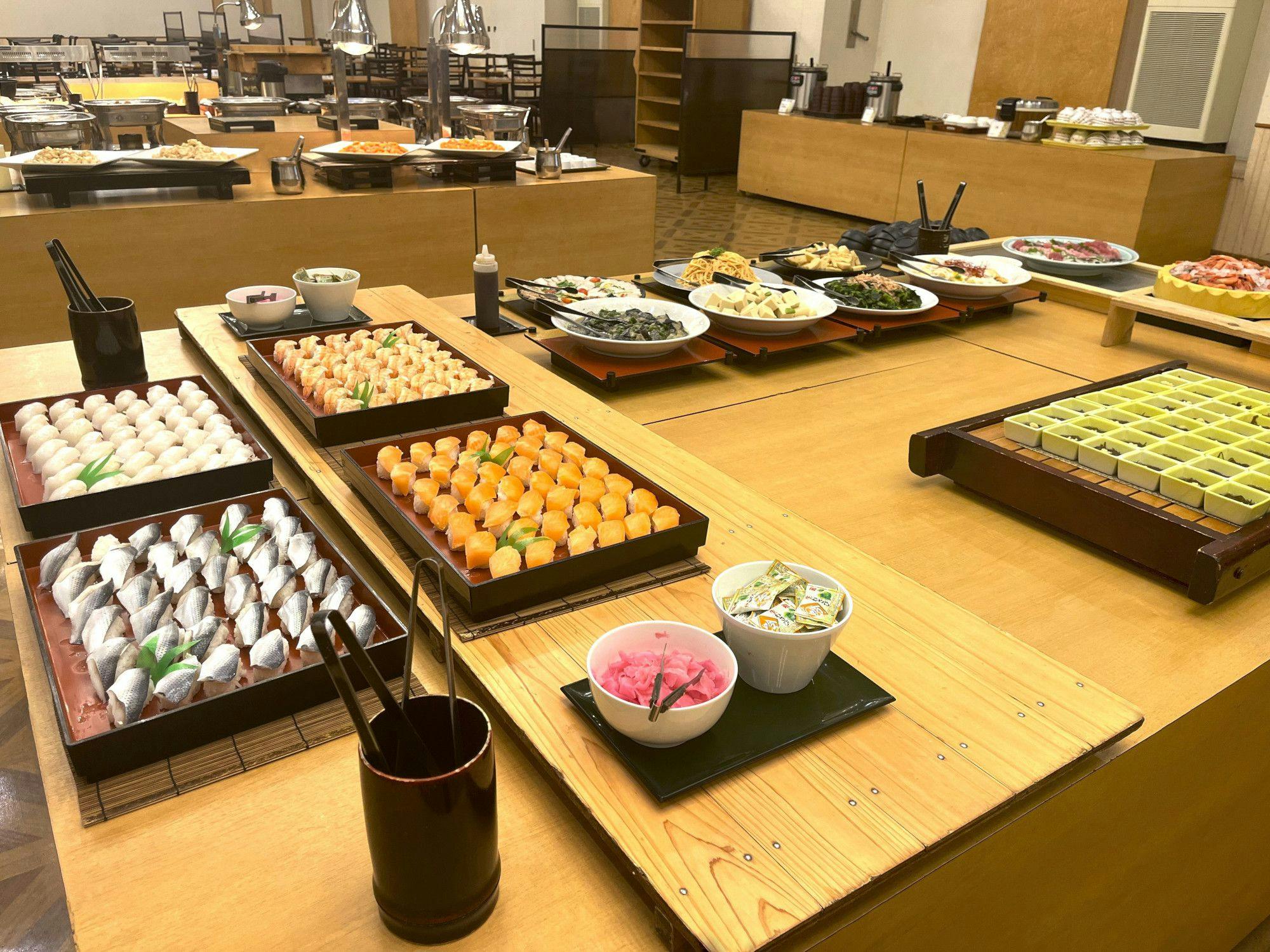 ตัวอย่างบุฟเฟ่ต์อาหารเย็น