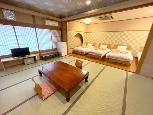 ห้องพักแบบฟอร์ซ + 6 เสื่อ ตัวอย่าง