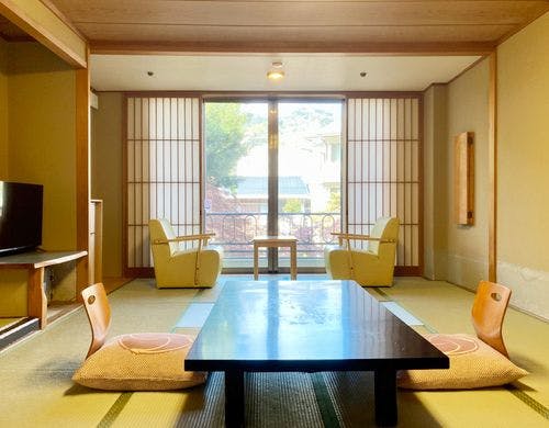 和室10畳(アウトバス)一例