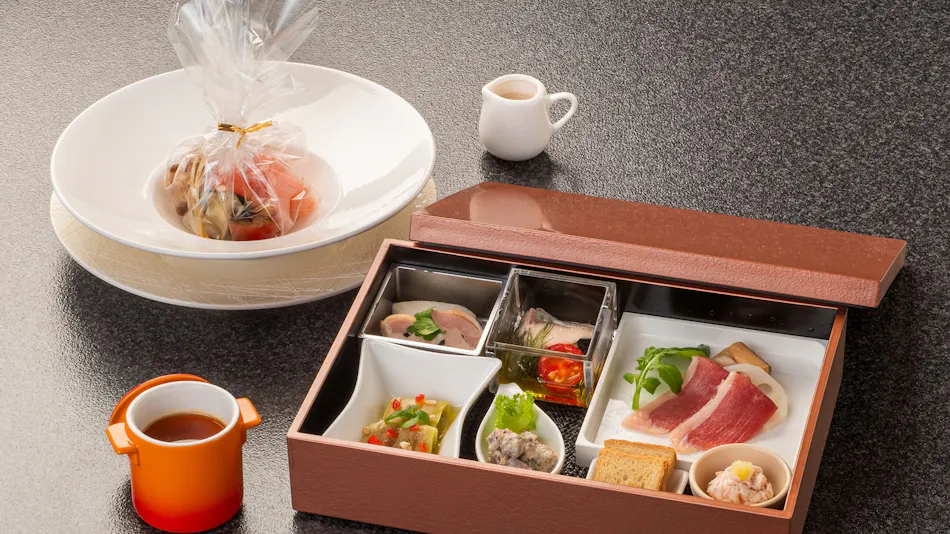 Atami Season Hotel