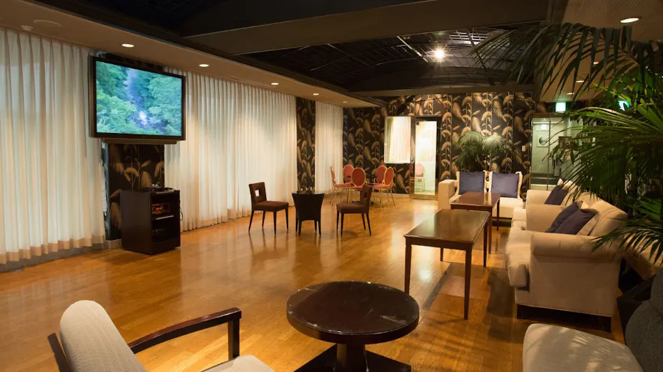 Atami Season Hotel