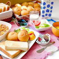 เป็นอาหารว่างสไตล์เน้นขนมปังเป็นหลัก