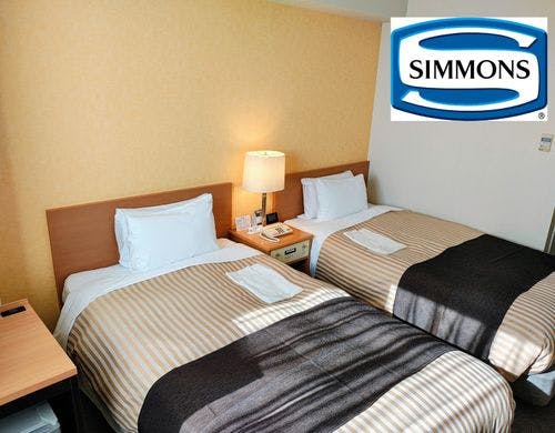 全室にシモンズベッドを設置