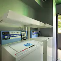 【시설 내】코인 세탁기 완비