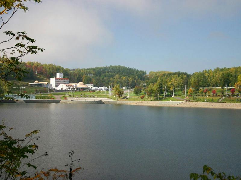 Lakeside Sakuraoka