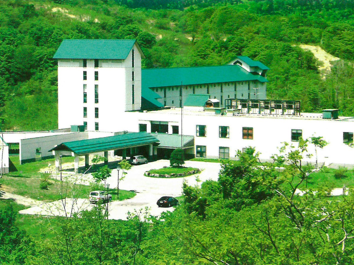 Chokai Sarukura Onsen Hotel Foresta Chokai