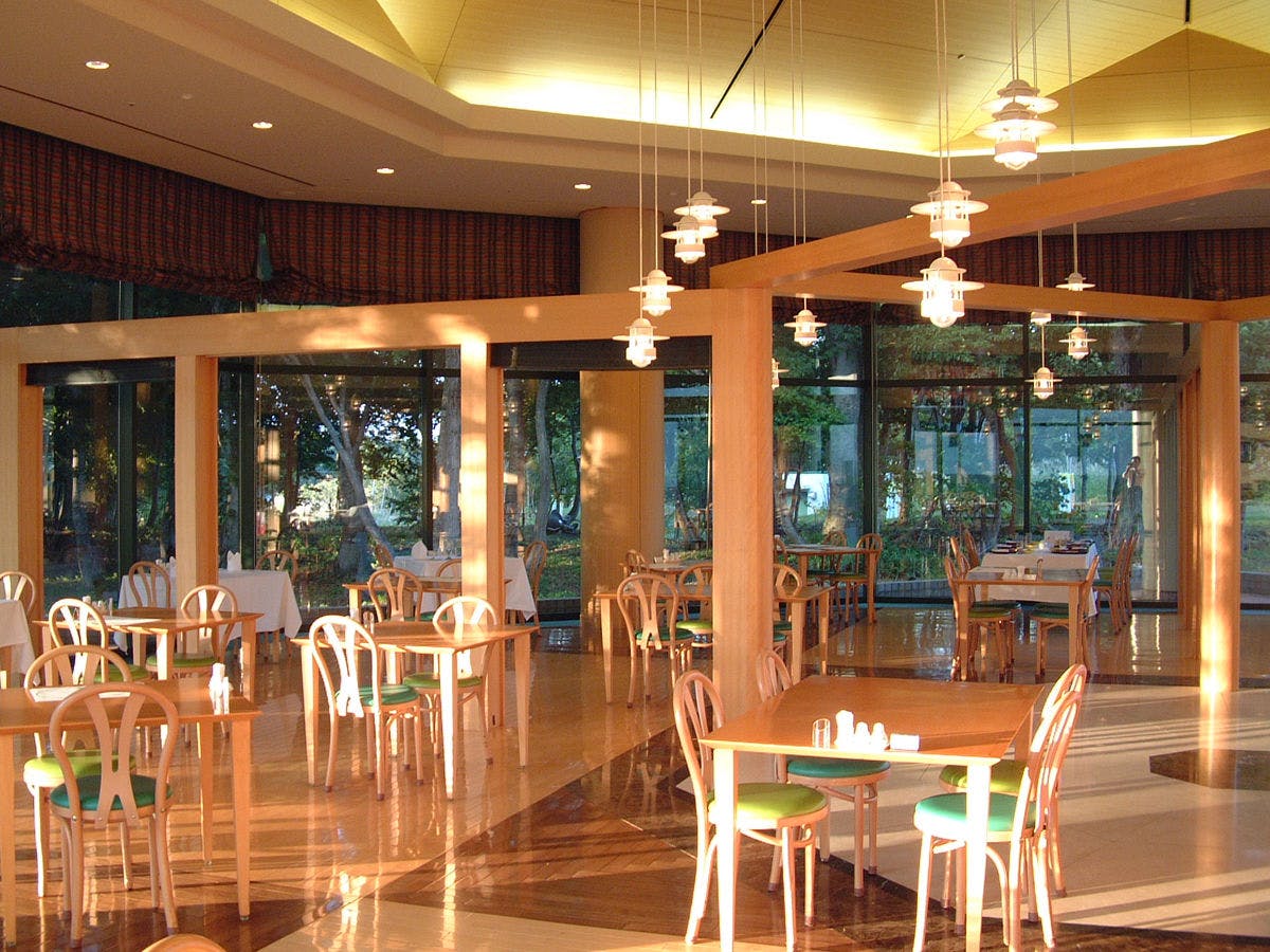 【ร้านอาหาร】