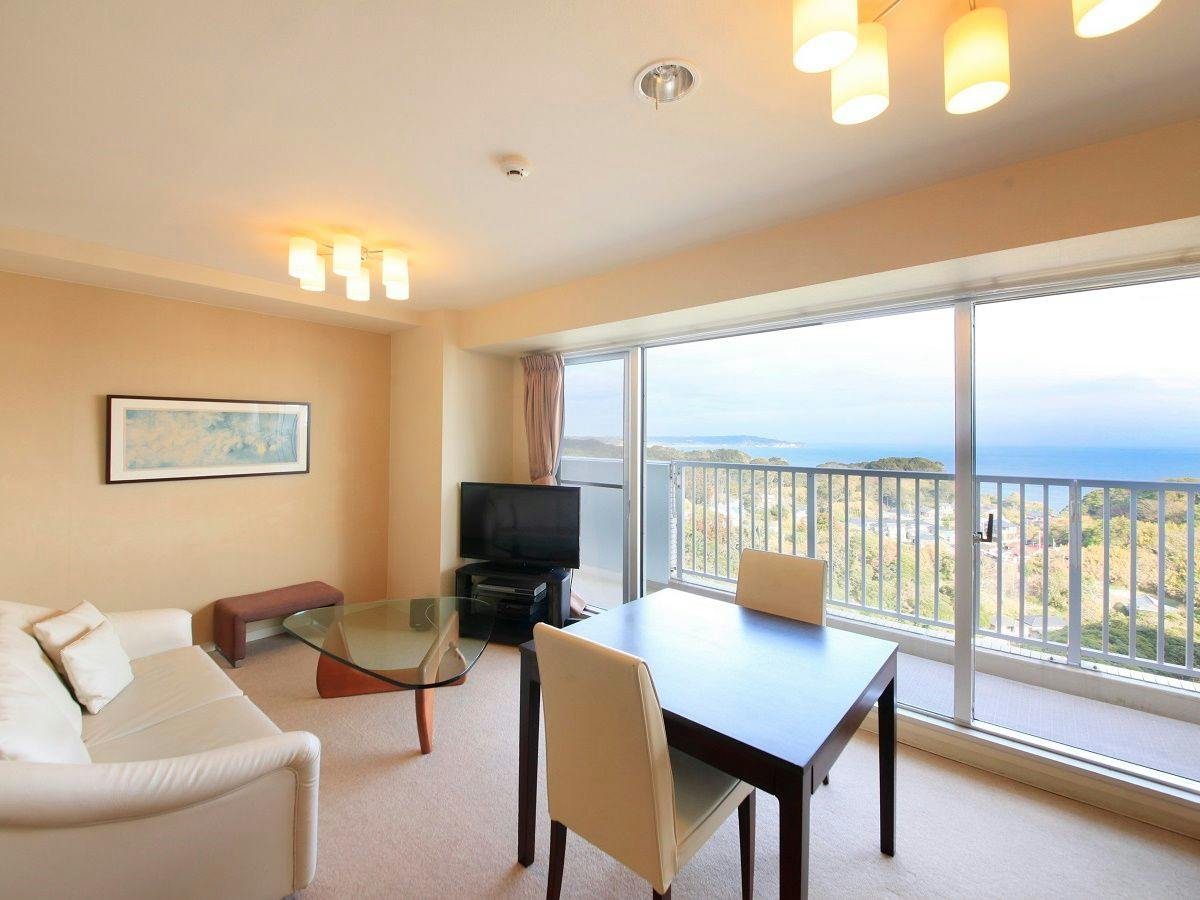 Katsuura Hilltop Hotel & Residence