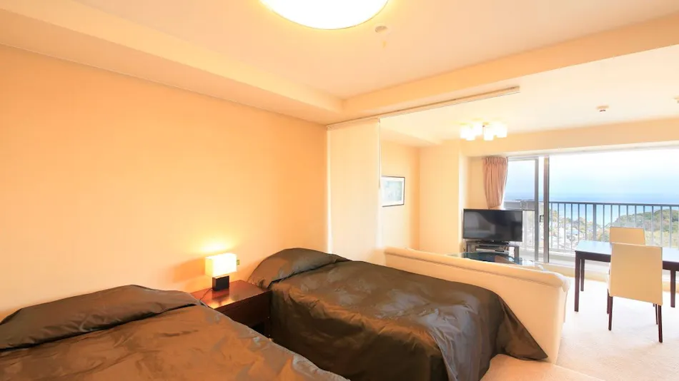Katsuura Hilltop Hotel & Residence