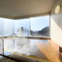 น้ำพุร้อนคัตสึอุระ "ไกโบะ โนะ ยุ"