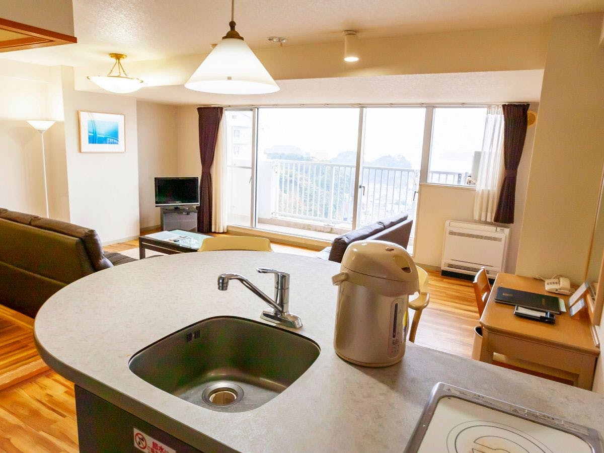 Katsuura Hilltop Hotel & Residence