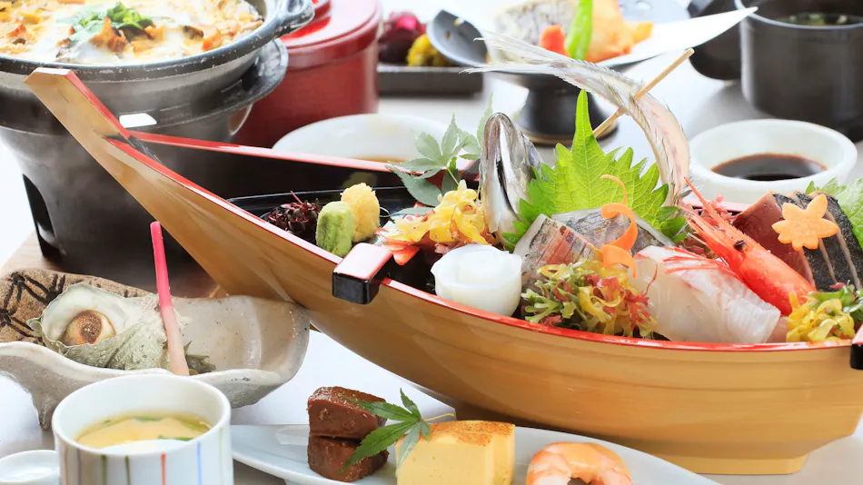 Katsuura Hilltop Hotel & Residence